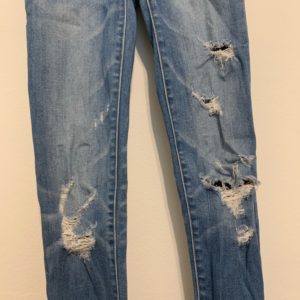 High Rise Ripped Jeans - Picture 3 of 7